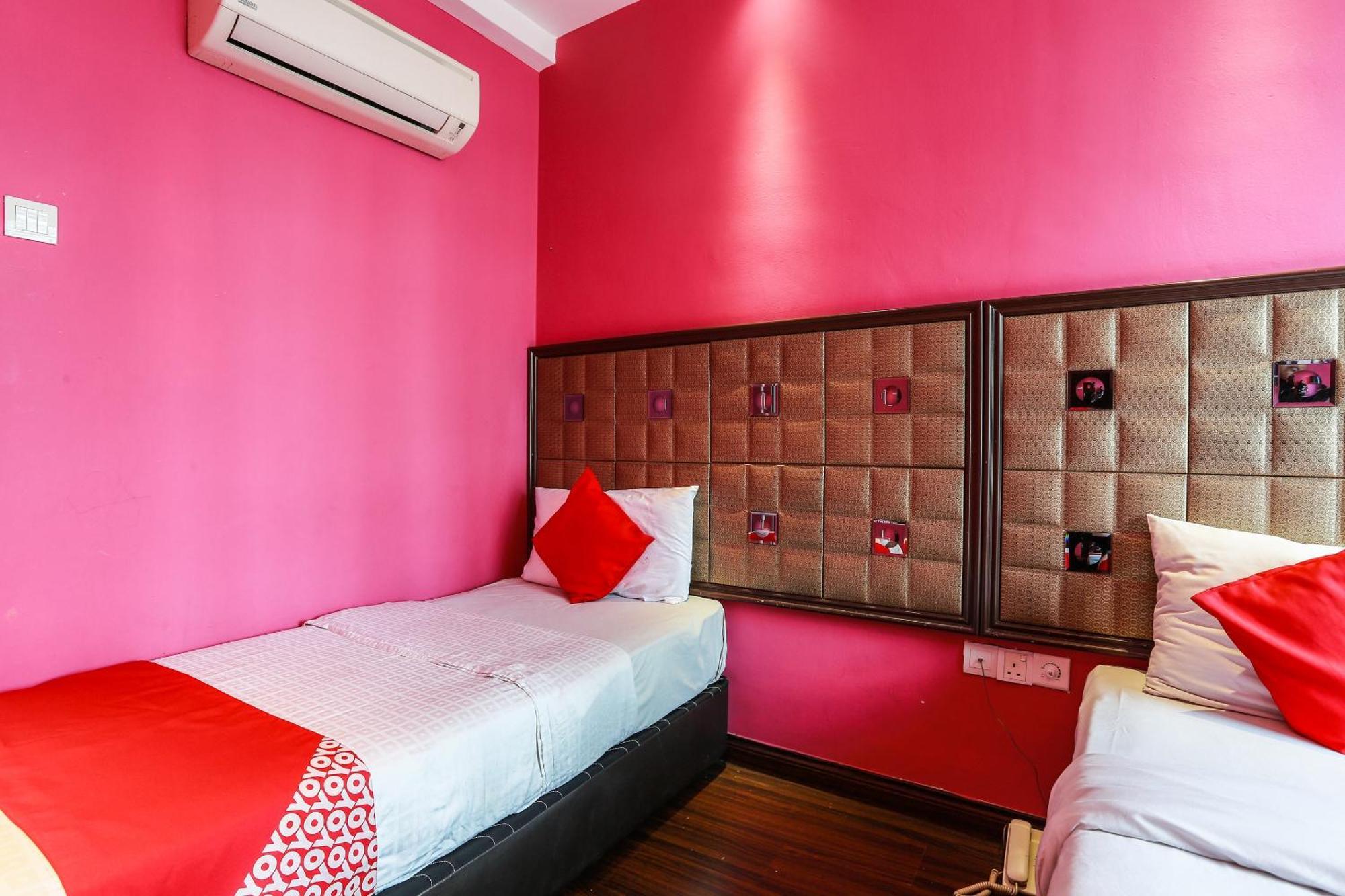 Oyo 90894 Hotel Smc I-City Shah Alam Exterior foto