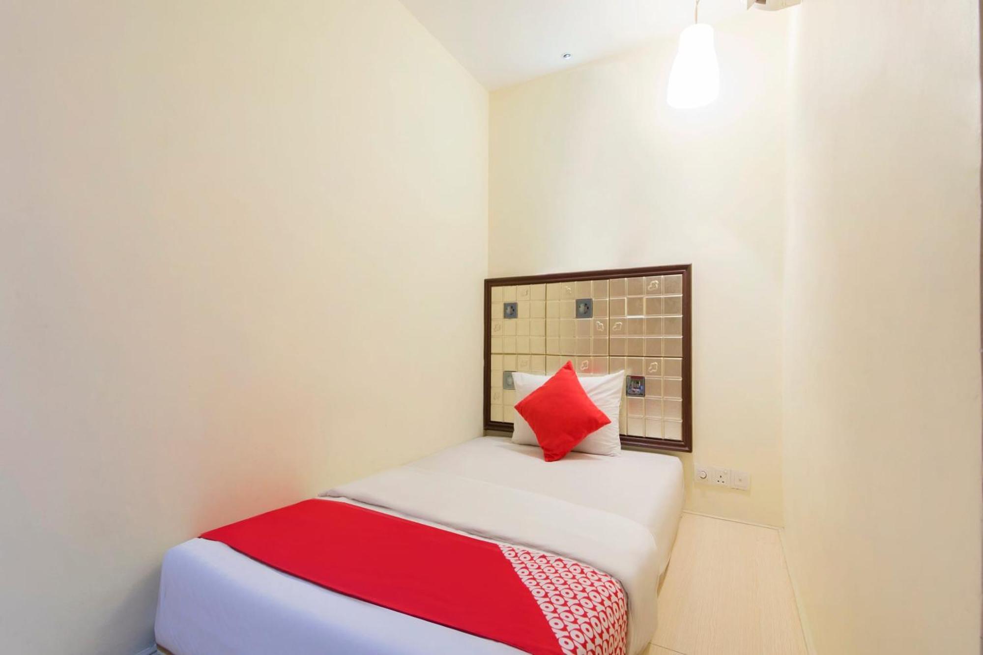 Oyo 90894 Hotel Smc I-City Shah Alam Exterior foto