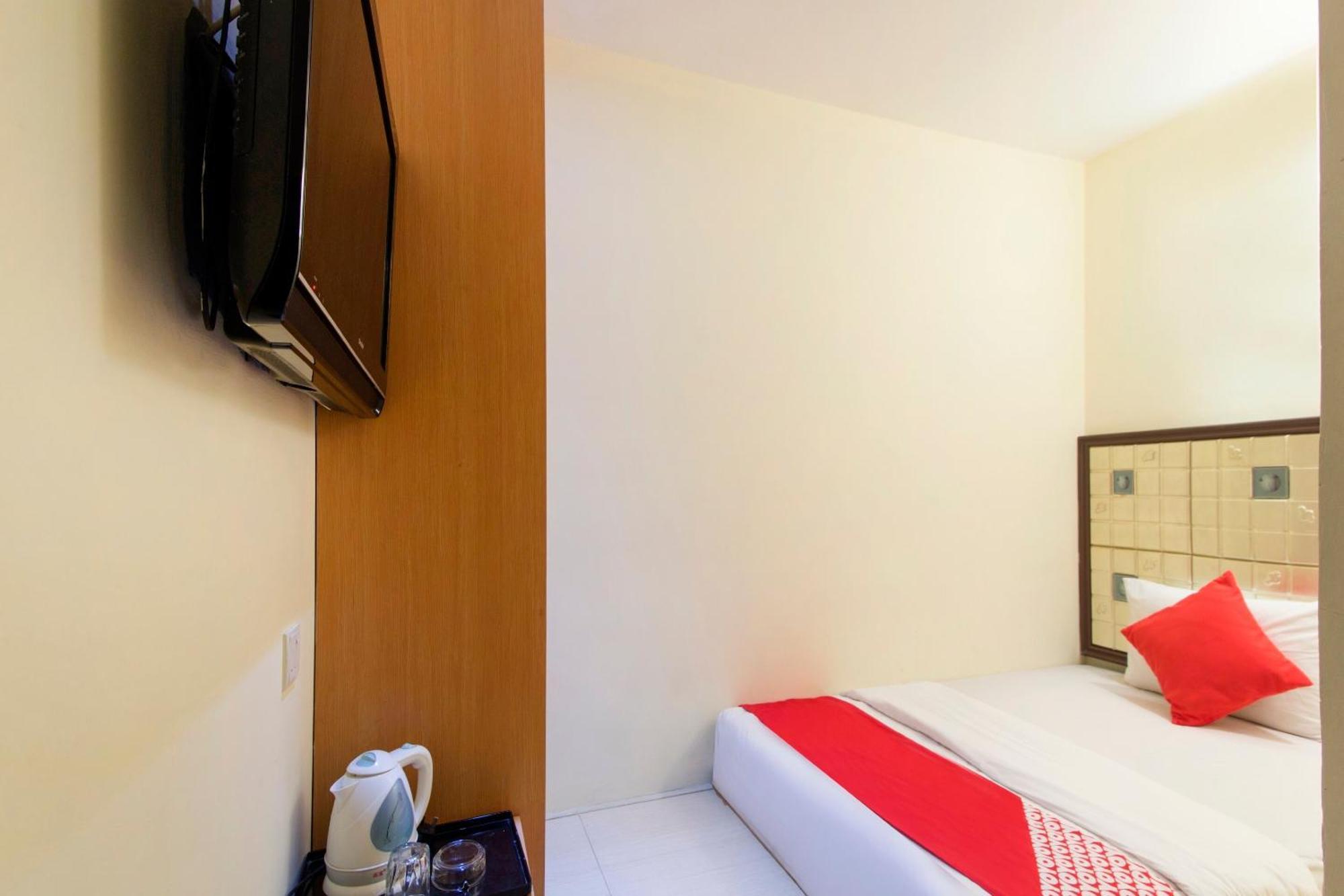 Oyo 90894 Hotel Smc I-City Shah Alam Exterior foto