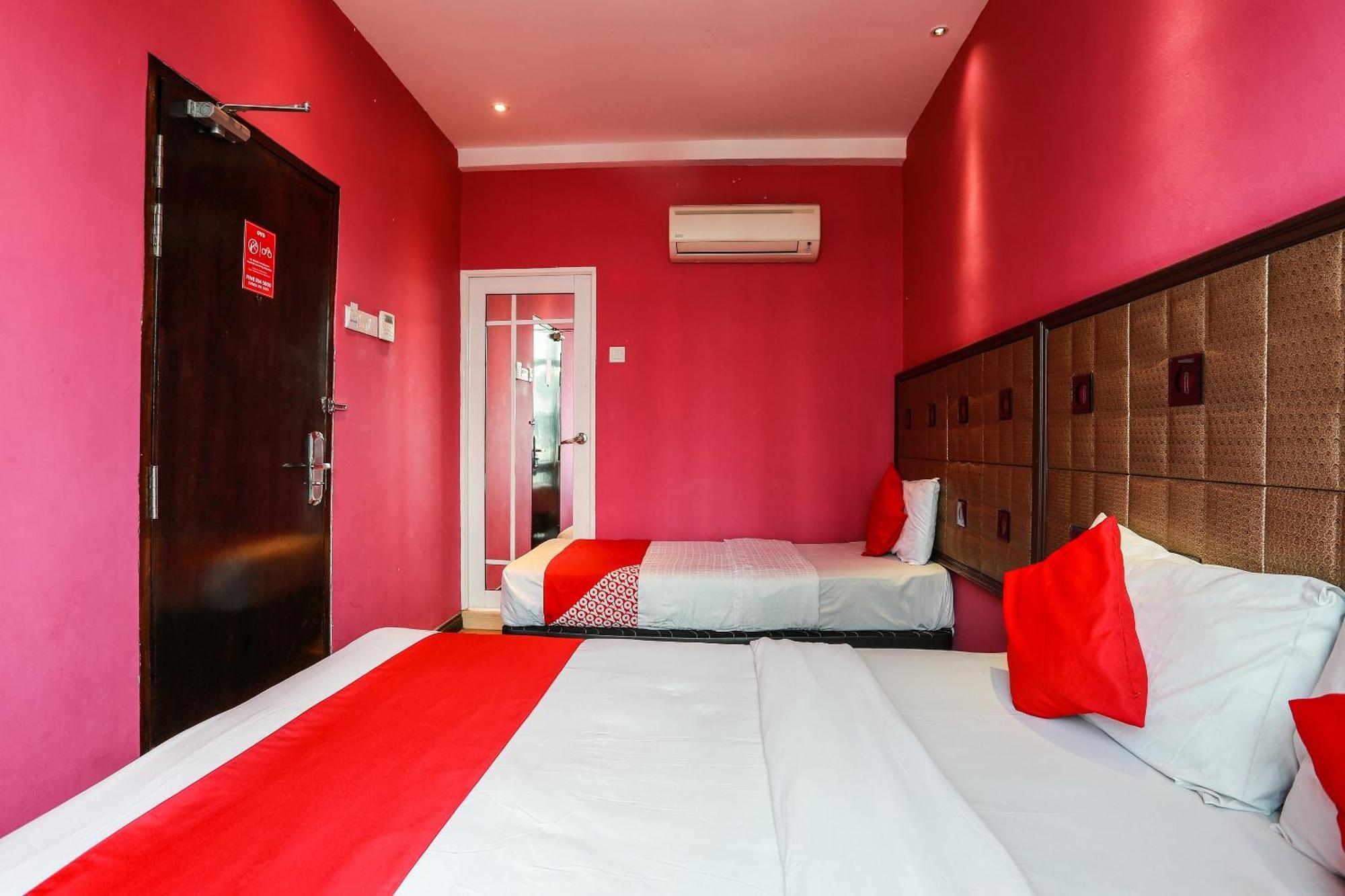 Oyo 90894 Hotel Smc I-City Shah Alam Exterior foto
